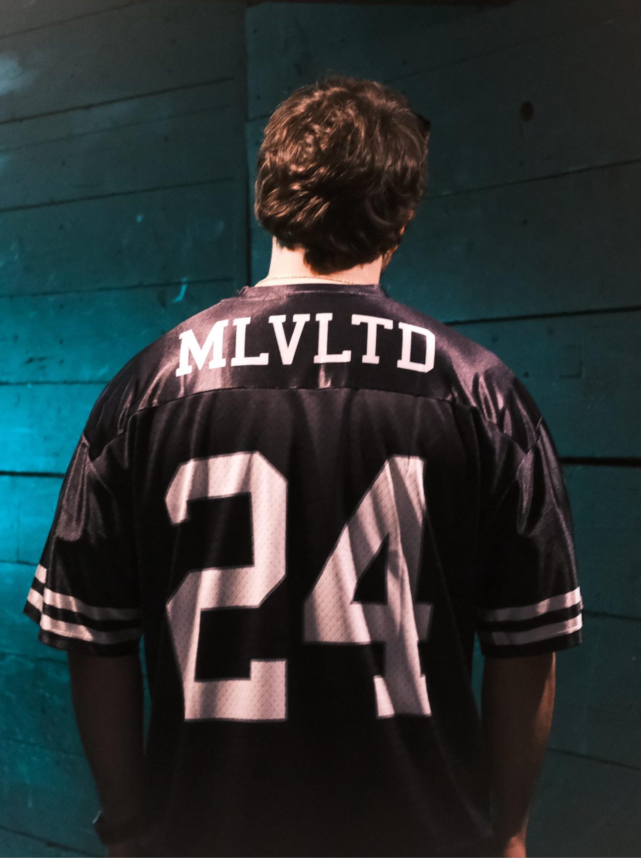 DESOLATED FOOTBALL シャツ 白 MLVLTD DESOLATED FOOTBALL シャツ 白 DESOLATED FOOTBALL シャツ 白 MLVLTD DESOLATED FOOTBALL シャツ 白